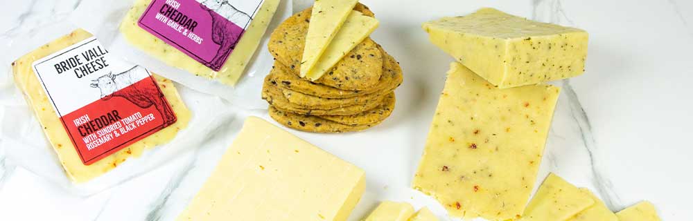 Cheeses, Crackers & Chutneys